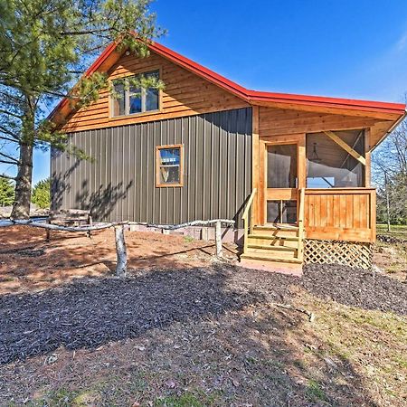 Honey House Cabin - A Quiet Countryside Retreat! Nappanee Luaran gambar