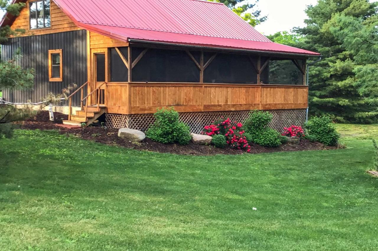 Honey House Cabin - A Quiet Countryside Retreat! Nappanee Luaran gambar
