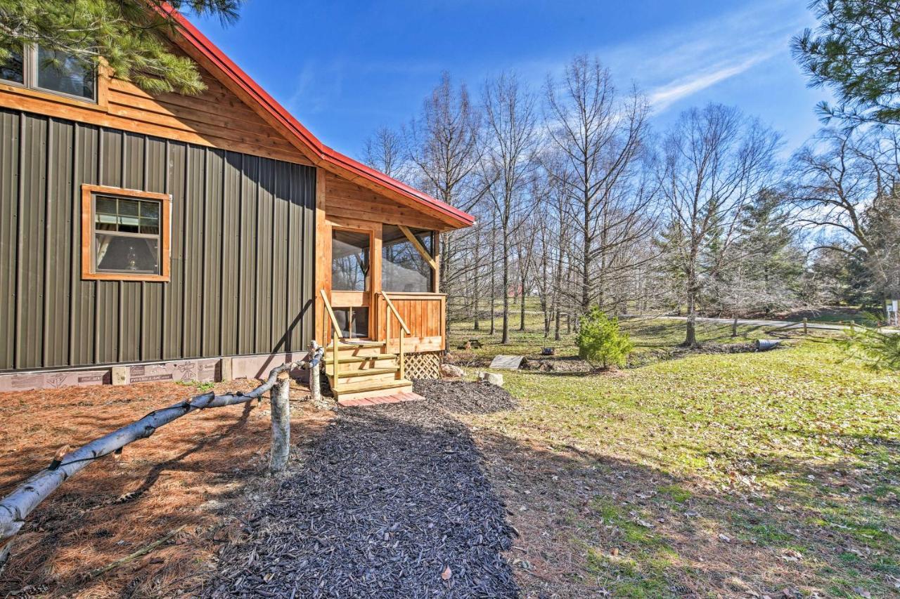 Honey House Cabin - A Quiet Countryside Retreat! Nappanee Luaran gambar