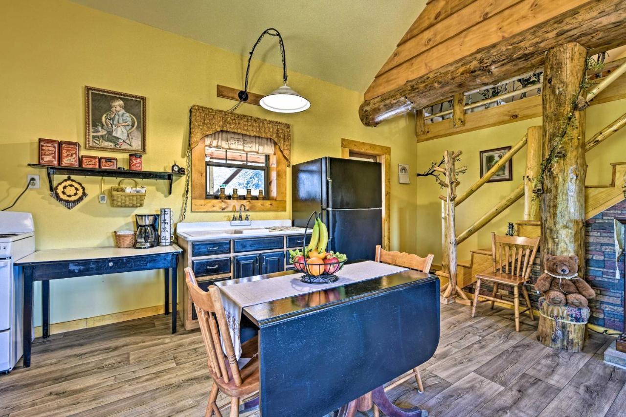 Honey House Cabin - A Quiet Countryside Retreat! Nappanee Luaran gambar