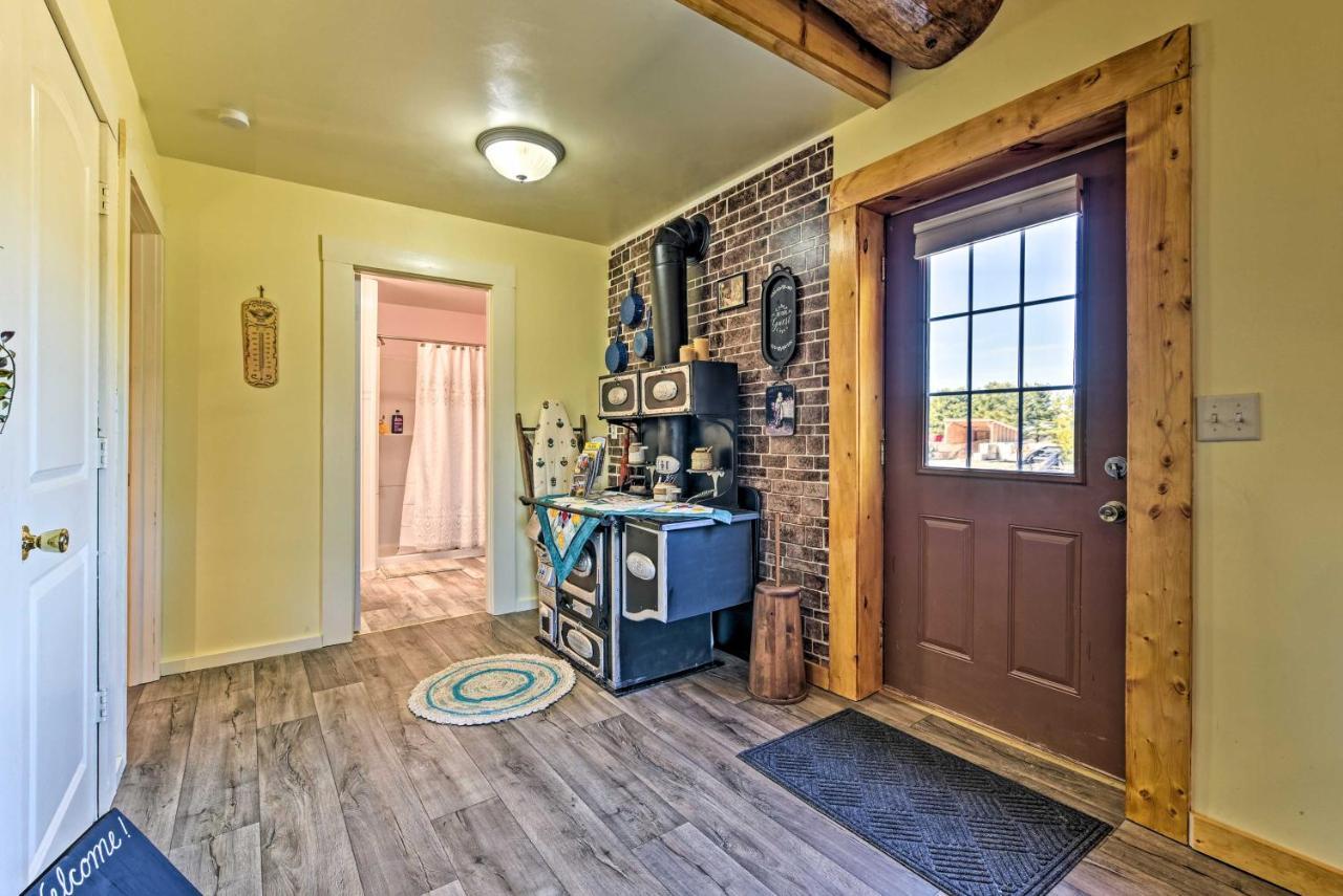 Honey House Cabin - A Quiet Countryside Retreat! Nappanee Luaran gambar