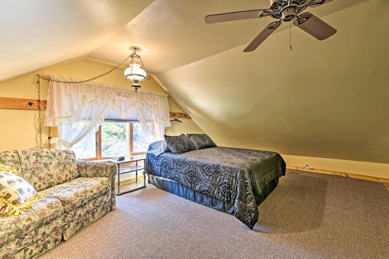 Honey House Cabin - A Quiet Countryside Retreat! Nappanee Luaran gambar